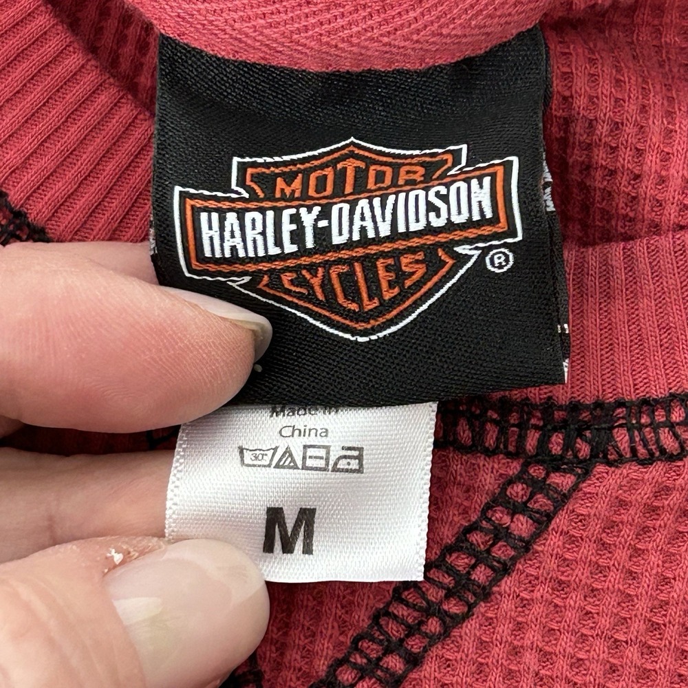 Women's Harley Davidson Deadwood SD MEDIUM - Red Long Sleeve Thermal NWOT - Picture 6 of 10
